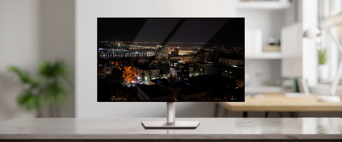 A contrast comparison between Conventional IPS Black and IPS Black 2.0 displays shows that IPS Black 2.0 offers a 1.8 times higher ambient contrast ratio, resulting in clearer image quality even in bright environments.